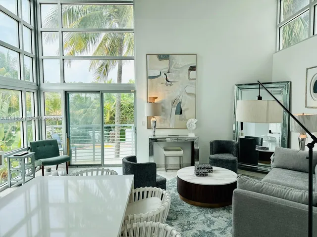 2-bedroom home at 7700 Collins Avenue #5, Miami Beach