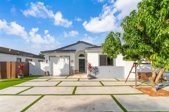 3-bedroom home at 407 NW 9th Court, Homestead
