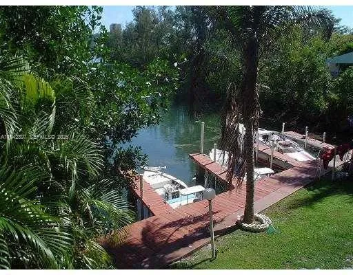3-bedroom home at 16531 NE 35th Avenue #201, North Miami Beach