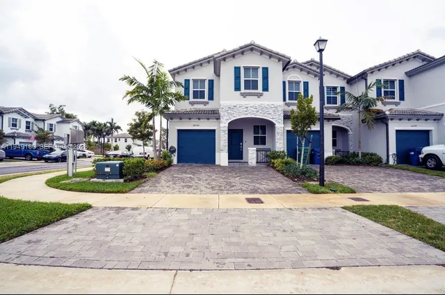 3-bedroom home at 16222 SW 290th Terrace, Homestead