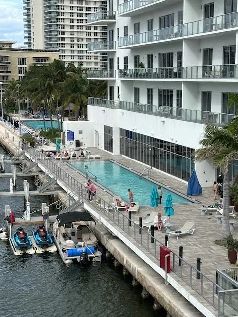 2-bedroom home at 4010 S Ocean Drive #R2702, Hollywood