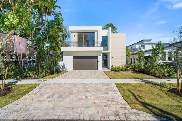 5-bedroom home at 1117 SE 9th Street, Fort Lauderdale