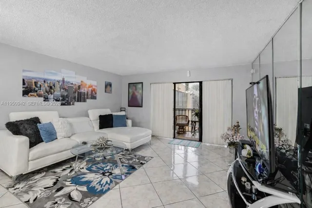 2-bedroom home at 8415 SW 107th Avenue #323W, Miami