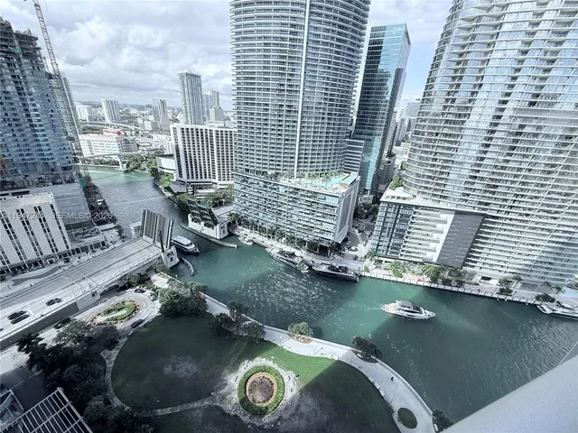 1-bedroom home at 465 Brickell Avenue #2906, Miami