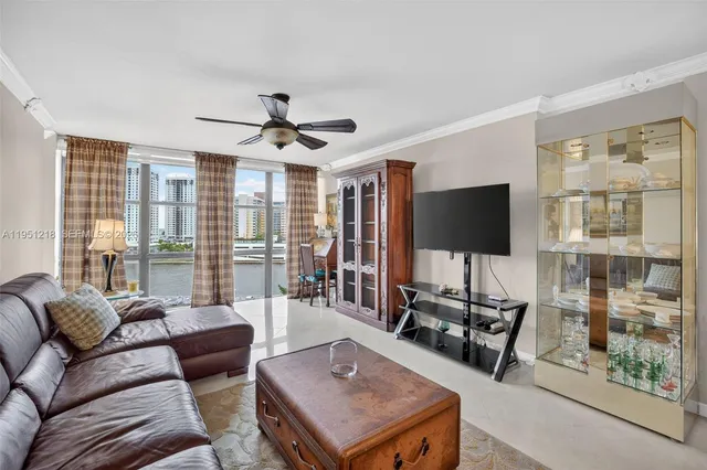 1-bedroom home at 1000 Parkview Drive #806, Hallandale Beach