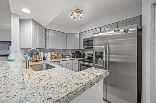 2-bedroom home at 8058 NW 15th Manor #8058, Plantation