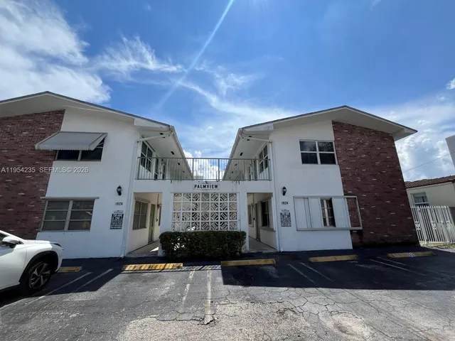1-bedroom home at 1824 Monroe Street #1, Hollywood