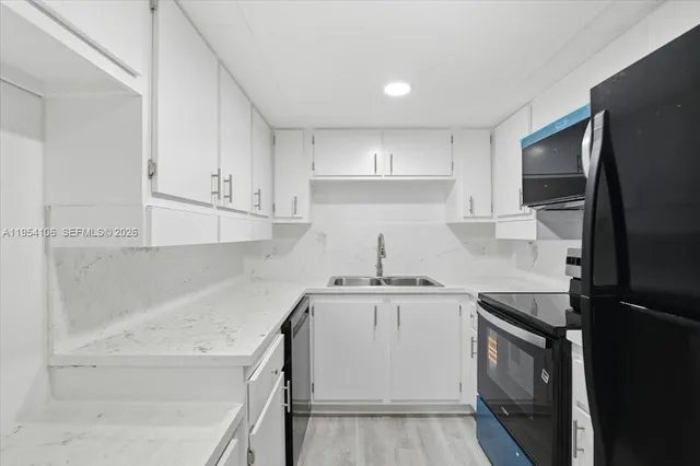 2-bedroom home at 6101 N Falls Cir Drive #309, Lauderhill