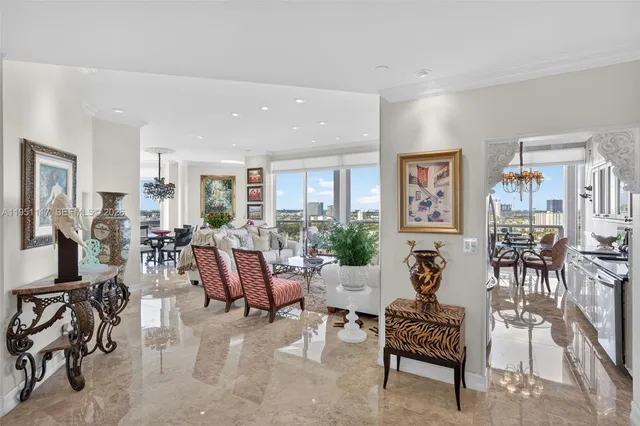 3-bedroom home at 3598 Yacht Club Drive #PH2, Aventura