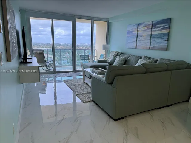 1-bedroom home at 2501 S Ocean Drive #1530, Hollywood