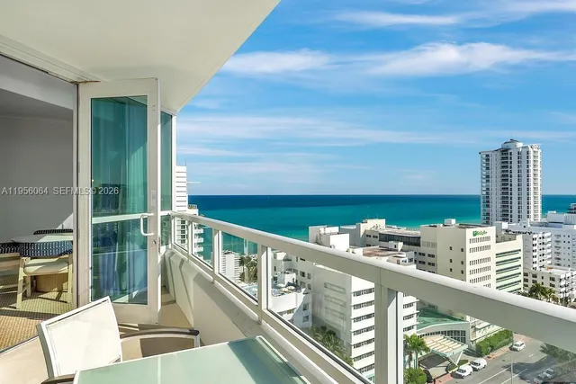 1-bedroom home at 4401 Collins Avenue #1712, Miami Beach