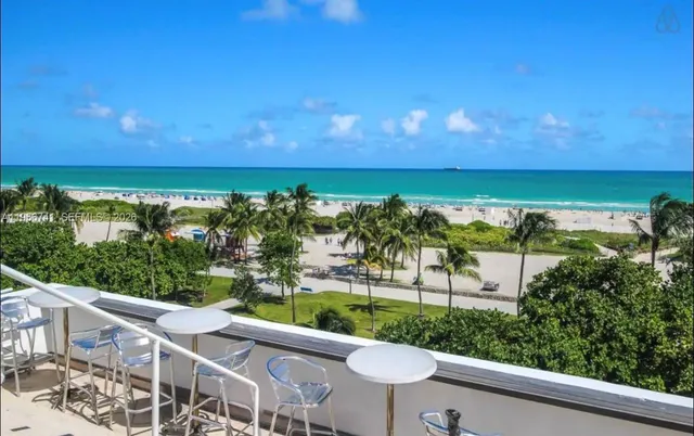 2-bedroom home at 1036 Ocean Drive #B201, Miami Beach