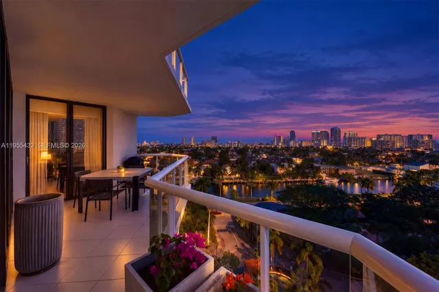 3-bedroom home at 3610 Yacht Club Drive #1001, Aventura