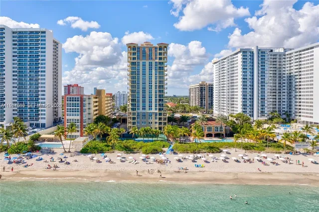 2-bedroom home at 2080 S Ocean Drive #506, Hallandale Beach