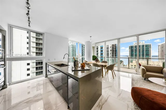2-bedroom home at 1080 Brickell Avenue #2708, Miami