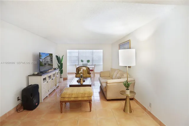 2-bedroom home at 6600 Cypress Road #105, Plantation