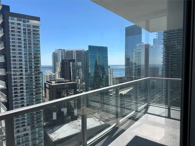 2-bedroom home at 1111 SW 1st Avenue #3519-N, Miami