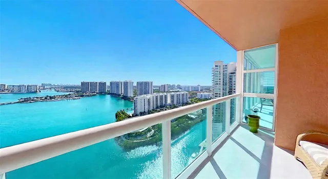 3-bedroom home at 3370 Hidden Bay Drive #2715, Aventura