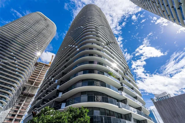 1-bedroom home at 45 SW 9th Street #2204, Miami