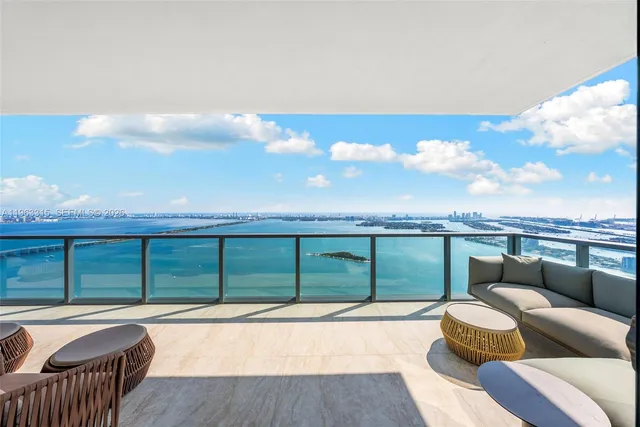 4-bedroom home at 788 NE 23rd Street #5501, Miami