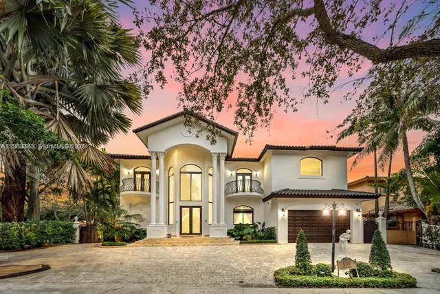 4-bedroom home at 8200 NW 163rd Street, Miami Lakes