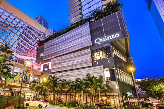3-bedroom home at 55 SW 9th Street #3906, Miami