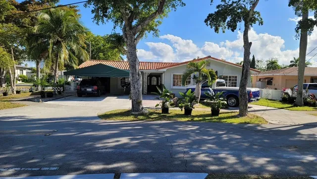 4-bedroom home at 12945 Cherry Road, North Miami