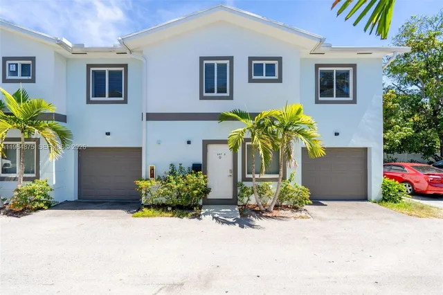 3-bedroom home at 507 NW 8th Avenue #2, Fort Lauderdale