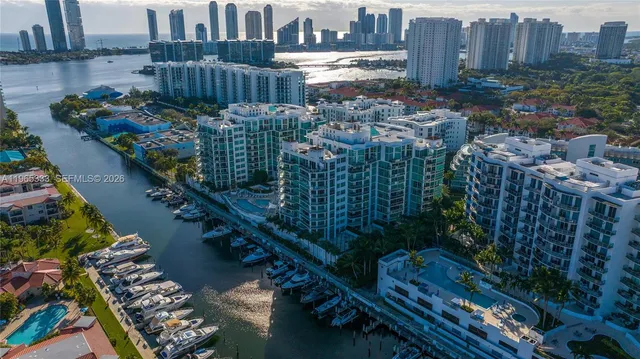 3-bedroom home at 3131 NE 188th Street #21107, Aventura