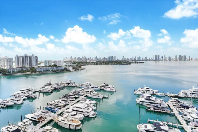 1-bedroom home at 1900 Sunset Harbour Drive #1806, Miami Beach