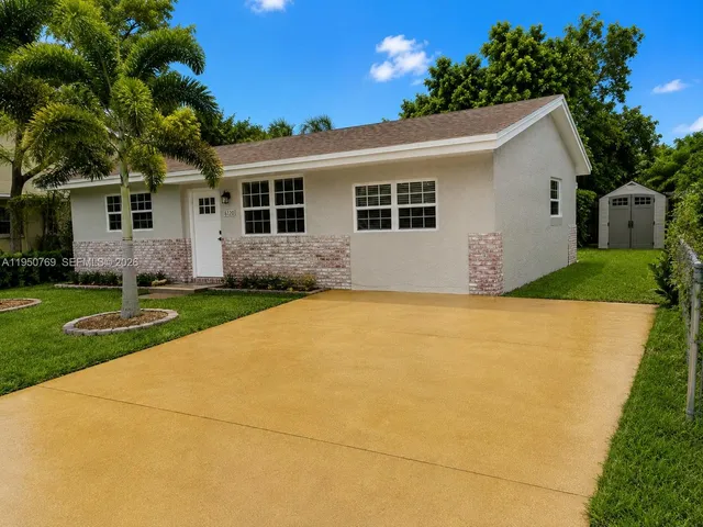 4-bedroom home at 6120 SW 19th Street, North Lauderdale