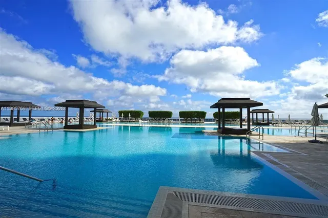 2-bedroom home at 1800 S Ocean Drive #2406, Hallandale Beach