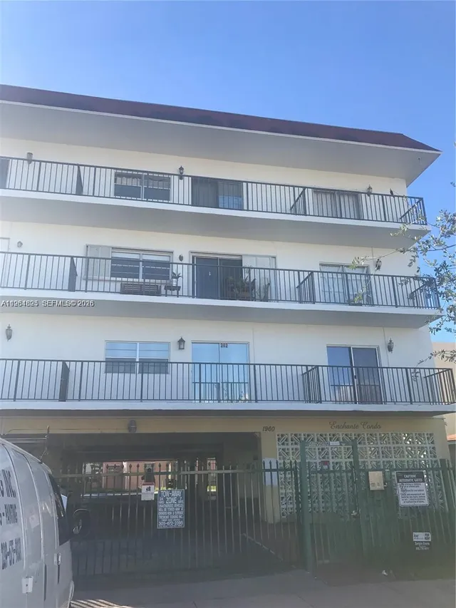 1-bedroom home at 1960 Marseille Drive #305, Miami Beach