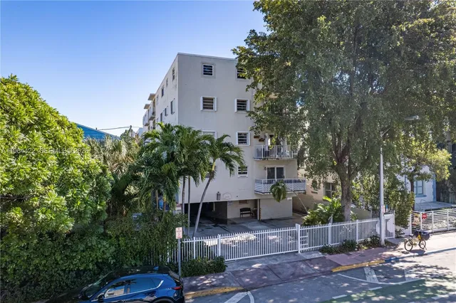 1-bedroom home at 1615 Meridian Avenue #202, Miami Beach