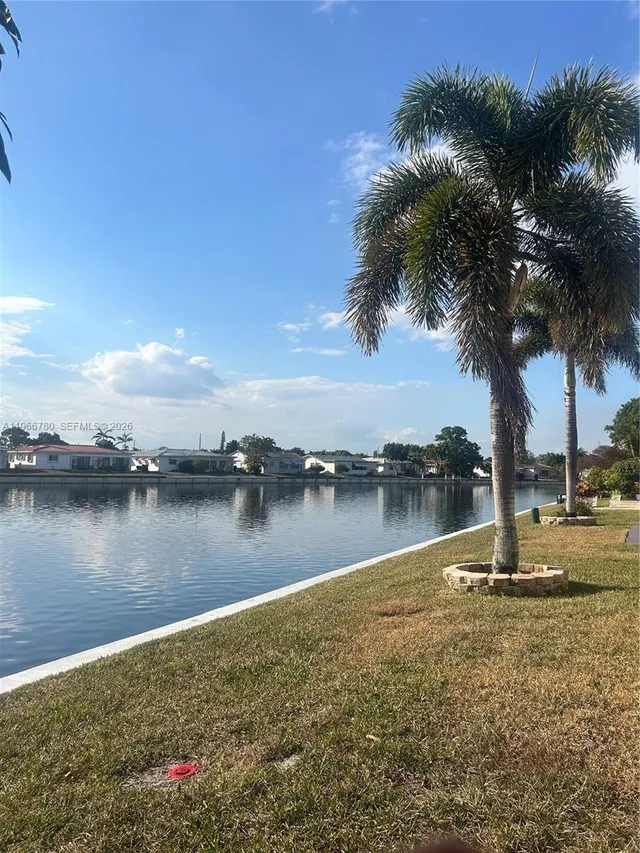2-bedroom home at 5715 NW 85th Avenue, Tamarac