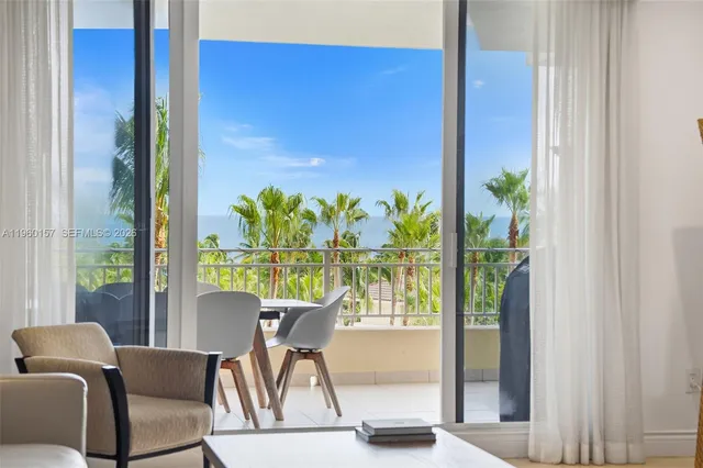3-bedroom home at 799 Crandon Blvd 605 #605, Key Biscayne