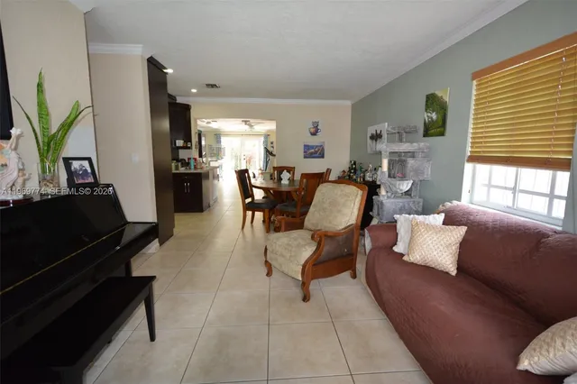 5-bedroom home at 890 E 38th Street, Hialeah
