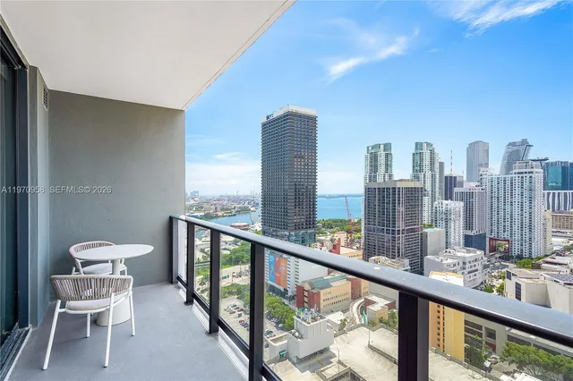 1-bedroom home at 159 NE 6th Street #2707, Miami