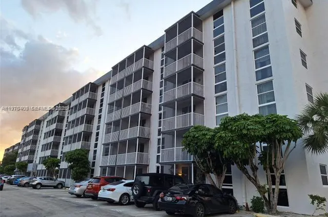 2-bedroom home at 16851 NE 23rd Avenue #B304, North Miami Beach
