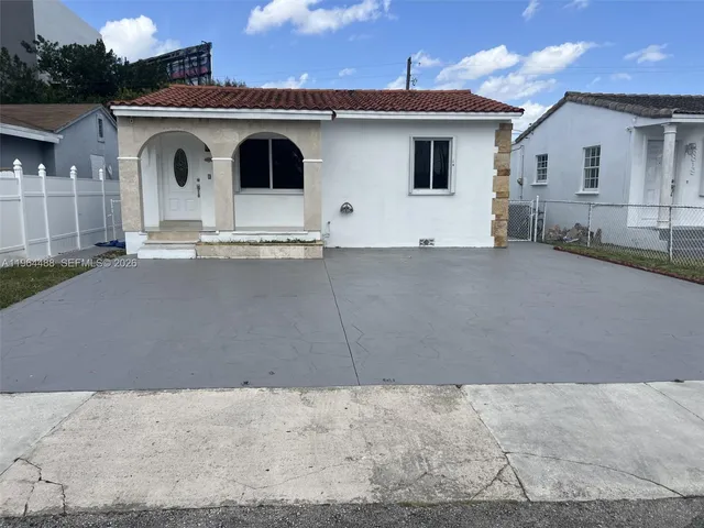 3-bedroom home at 6823 SW 25th Street, Miami