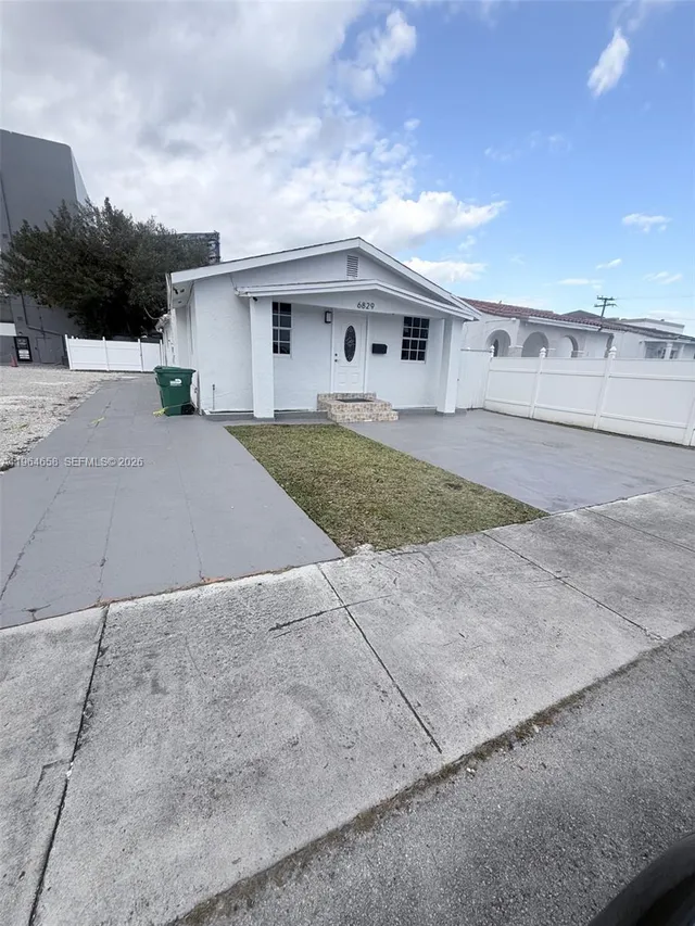4-bedroom home at 6829 SW 25th Street, Miami