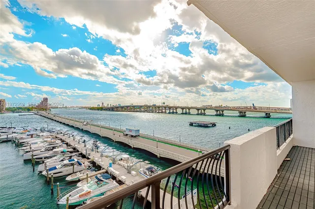 1-bedroom home at 555 NE 15th Street #603, Miami