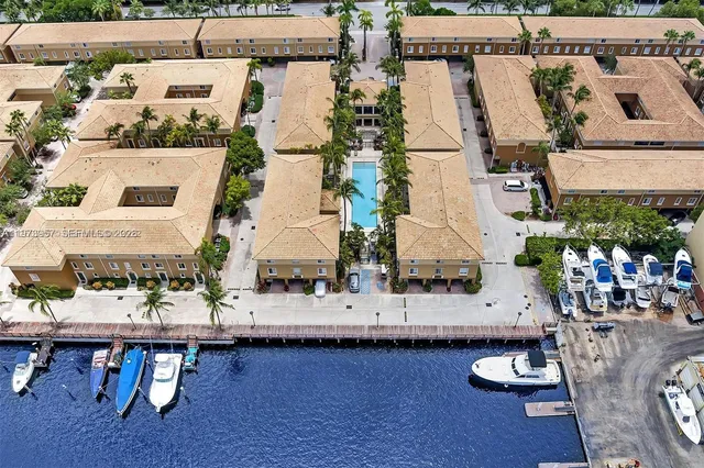 3-bedroom home at 2965 NE 185th Street #1513, Aventura
