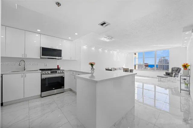 1-bedroom home at 4101 Pine Tree Drive #919, Miami Beach