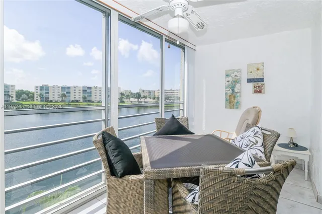 2-bedroom home at 101 SE 3rd Avenue #401, Dania Beach