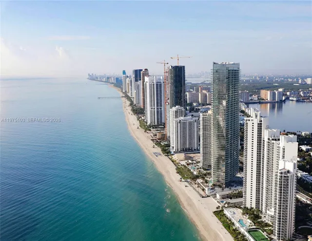 3-bedroom home at 18975 Collins Avenue #801, Sunny Isles Beach
