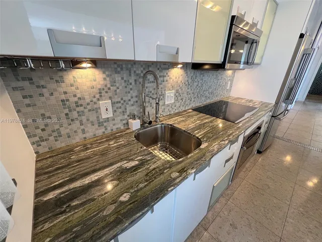 1-bedroom home at 1340 Lincoln Road #705, Miami Beach