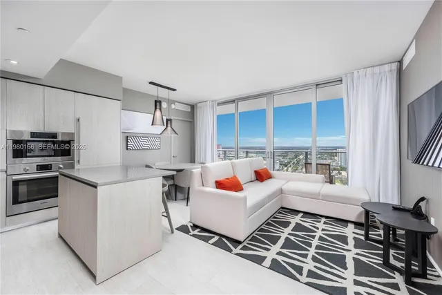 3-bedroom home at 4010 S Ocean Drive #R2804, Hollywood