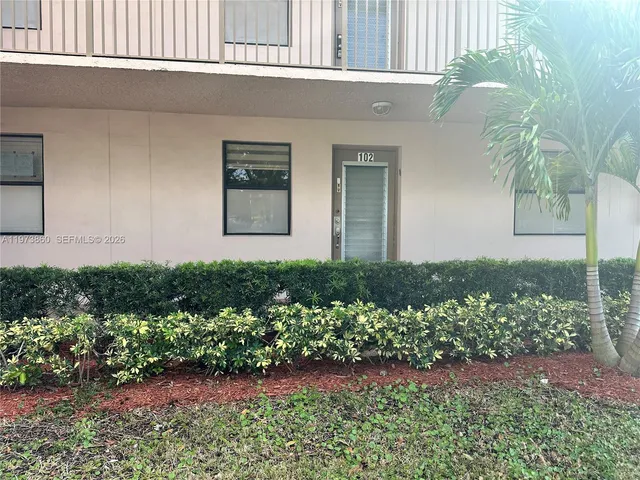 2-bedroom home at 10434 Sunrise Lakes Boulevard #102, Sunrise