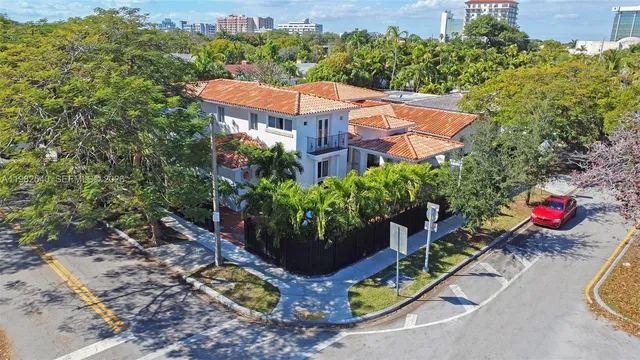 5-bedroom home at 100 SW 26th Road, Miami